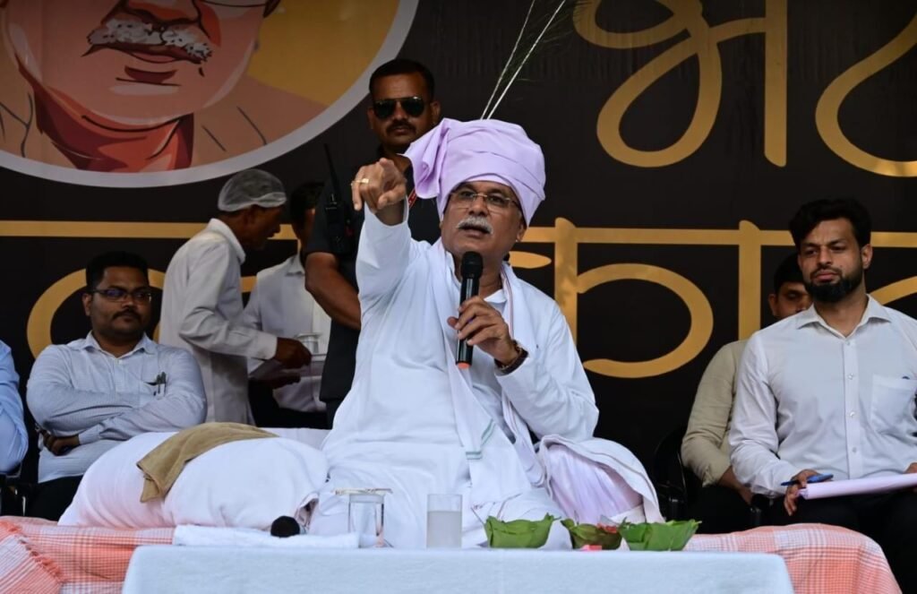 रायपुर :राजागांव में मुख्यमंत्री  भूपेश बघेल ने बताया कि गौठान में अच्छे काम हो रहे हैं। हर गांव गौठान में ऐसी योजनाएं चलनी चाहिए…