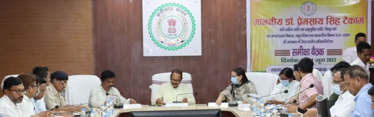 रायपुर : खाद बीज की उपलब्धता की व्यवस्था सुनिश्चित करे-मंत्री डॉ. टेकाम