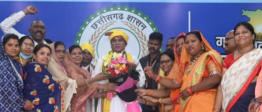 रायपुर : आदिवासियों के हितों को संरक्षण प्रदान करना पेसा कानून का मुख्य उद्देश्य :  भूपेश बघेल
