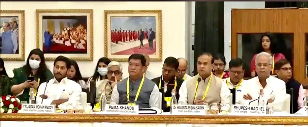 रायपुर : छत्तीसगढ़ के मुख्यमंत्री  भूपेश बघेल आज नई दिल्ली में नीति आयोग की गवर्निंग काउंसिल की बैठक में शामिल हुए…