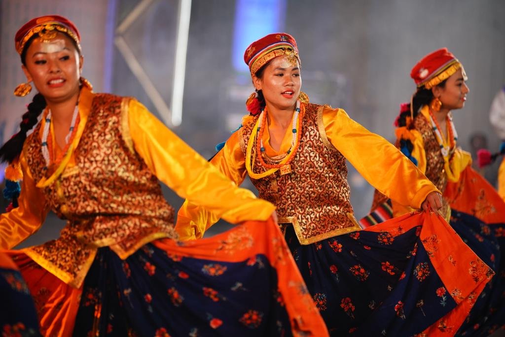 रायपुर: राज्य-राजस्थान : नृत्य-गैर-घूमरा नृत्य