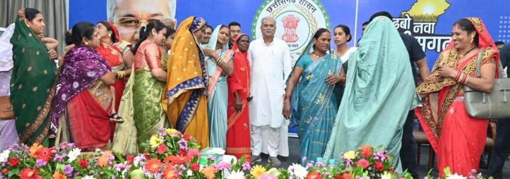 20230922173236_mahila gadgad