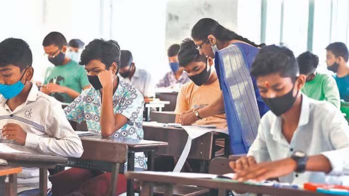 student-2.jpg