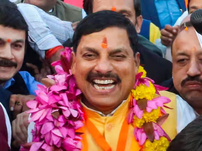mohan11.jpg