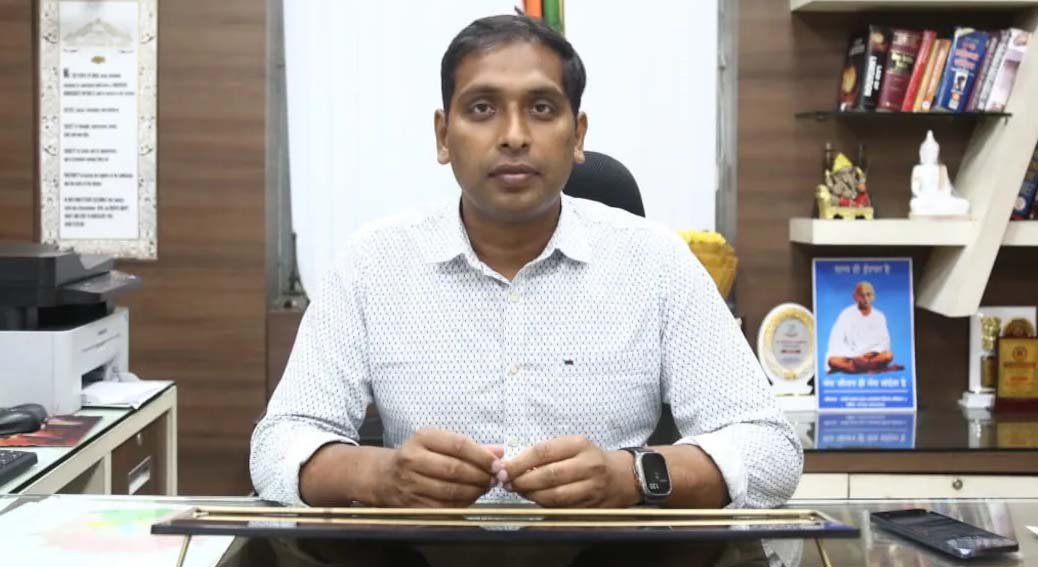 Ashish_Singh_A_74_Collector.jpg