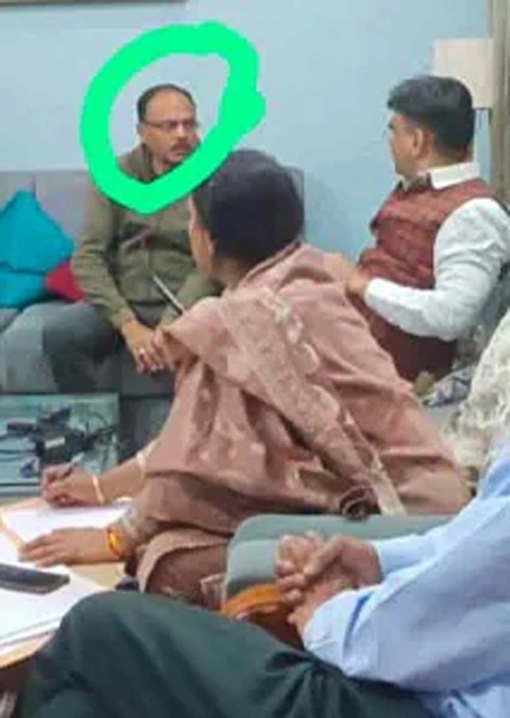 patwari2.jpg