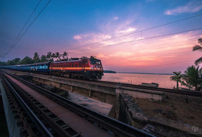 train_g41.jpg