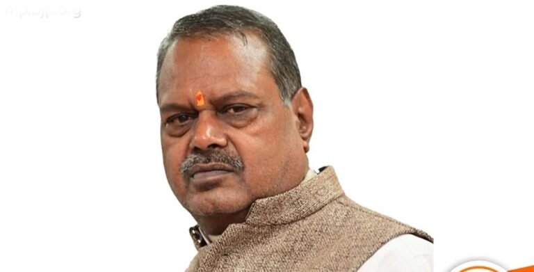Narayan_Singh_Kushwaha_109.jpg
