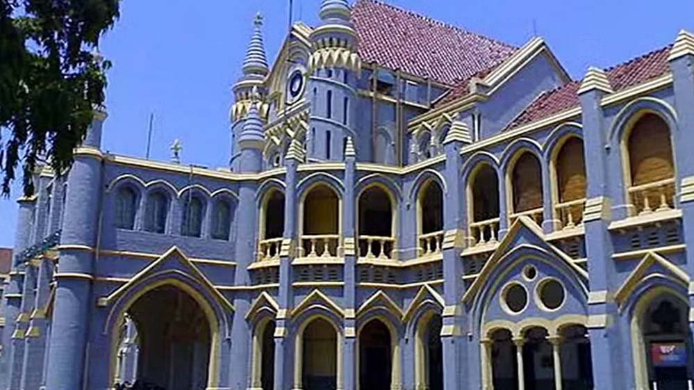 court_hc_39.jpg