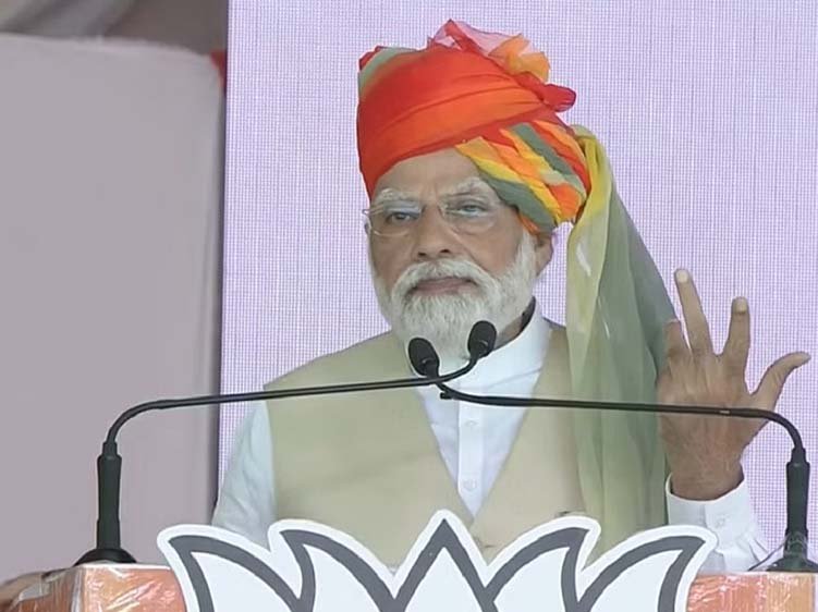 modi_30_2.jpg
