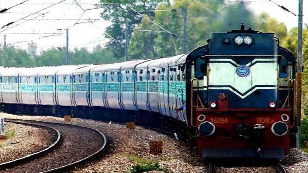 train-2-1.jpg