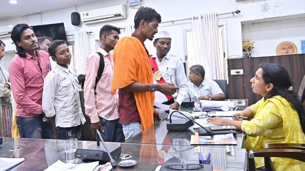 collector-jandarshan-1024x576
