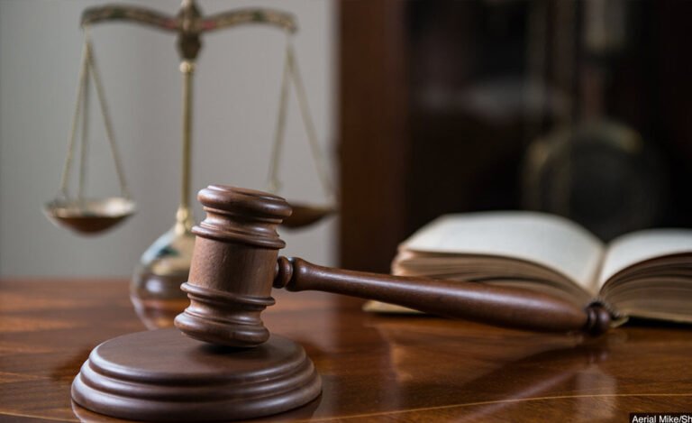 court_A_81_2-4.jpg