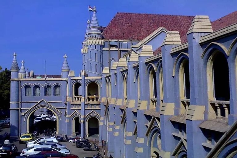 high_court_jabalpur_2-1.jpg