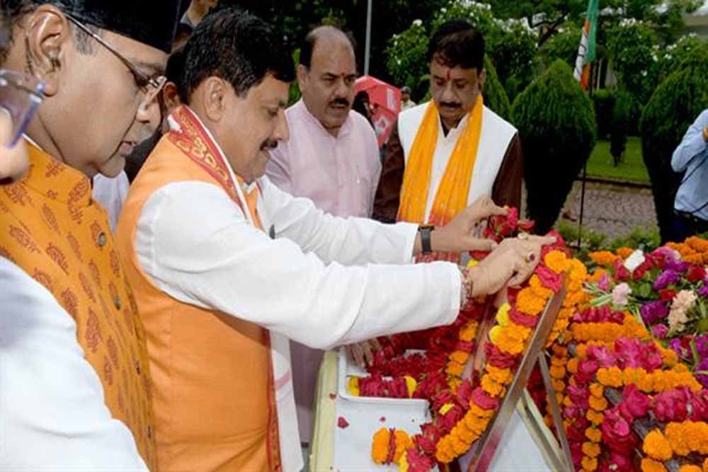cm_mohan-9.jpg
