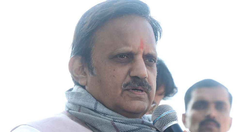 Rajendra_Shukla_0A_102.jpg