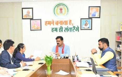 20250112121104_vijay ki baithak