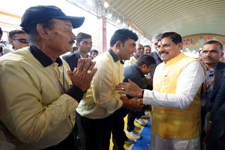 cm_yadav-1.jpg