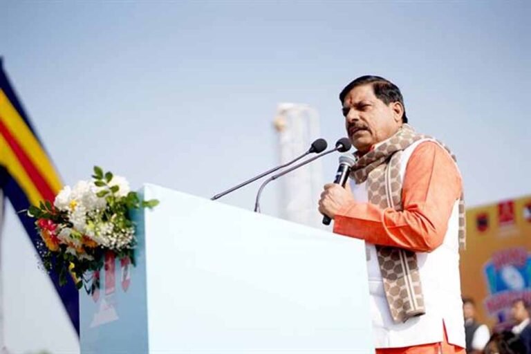 mohan-13.jpg