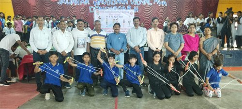 डोंगरगढ़ : पीएम श्री स्कूल जवाहर नवोदय विद्यालय डोंगरगढ़ में क्षेत्रीय स्तरीय रोप स्कीपिंग का समापन