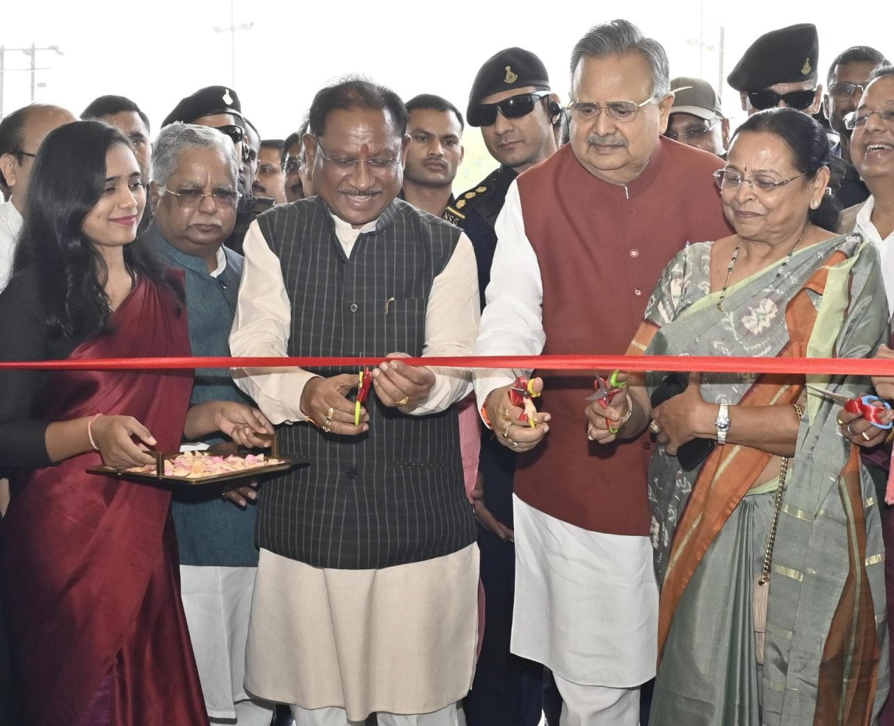 CG : मुख्यमंत्री विष्णु देव साय ने किया जोरा मॉल का भव्य शुभारंभ