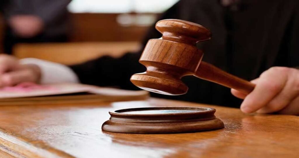 court_105_1-2.jpg