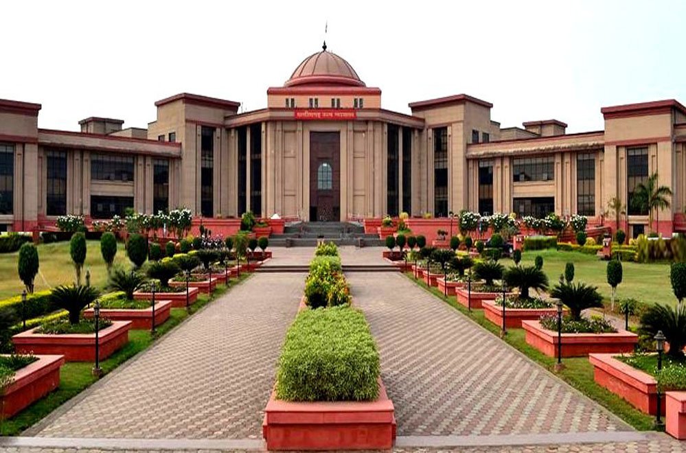 court_Bilaspur_High_A_37_1-3.jpg