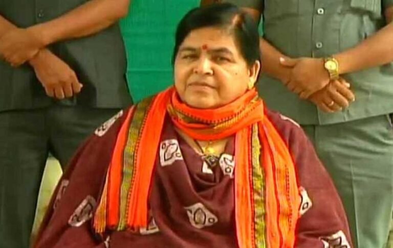 Usha_Thakur78_3.jpg