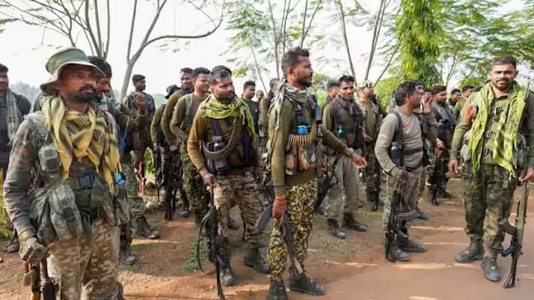 Naxalites_A_57_3.jpg