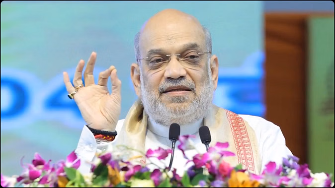 sanskrit-mother-of-nearly-all-indian-languages-amit-shah_2bafc2189136f5ba8744243c59121e48