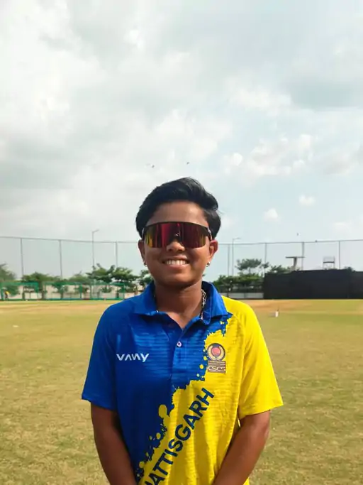 206_176036537168ed0b3b40d95_mahaknarwase