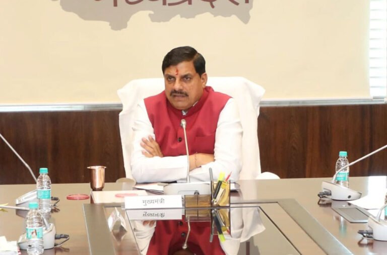 mohan_A_3_5.jpg