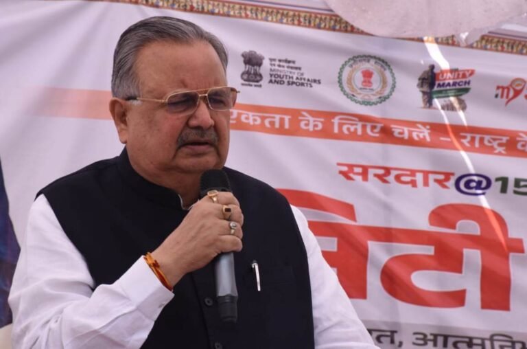 राजनांदगांव : सरदार वल्लभ भाई पटेल ने अपनी दृढ़ इच्छाशक्ति से किया देश की रियासतों का एकीकरण : विधानसभा अध्यक्ष डॉ. रमन सिंह