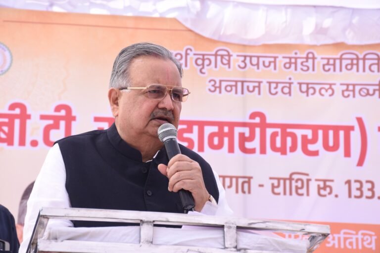 राजनांदगांव : कृषि उपज मंडी का प्रांगण राजनांदगांव के विकास की पूंजी : विधानसभा अध्यक्ष डॉ. रमन सिंह
