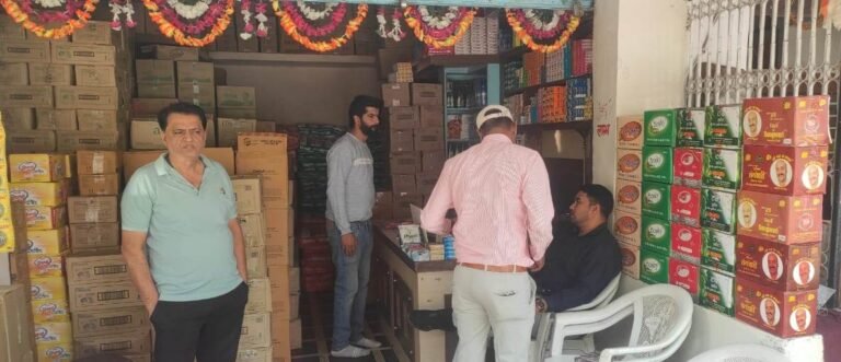 राजनांदगांव : खाद्य सुरक्षा विभाग की टीम द्वारा गणेश किराना स्टोर्स की जांच की गई