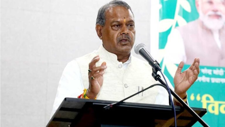 Narayan_Singh_Kushwaha_A_19_4.jpg