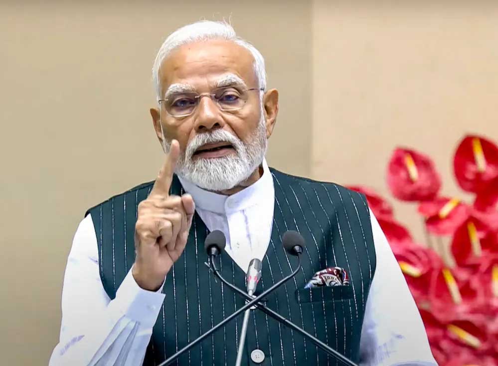 modi_2_A_87_1.jpg