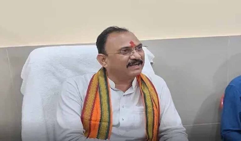 shayam_mantri1.jpg