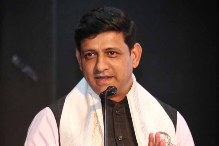 Pushy_Mitra_Bhargava143_3.jpg