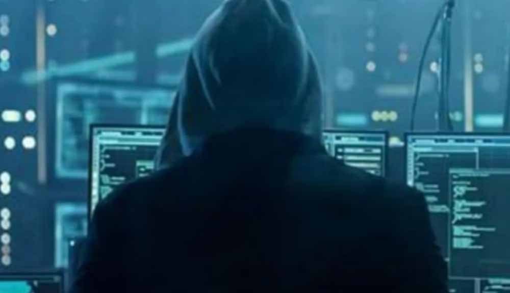 cyber1-2.jpg