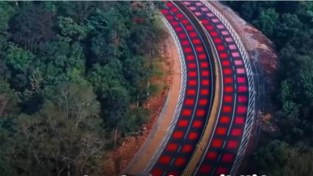 red_road1.jpg