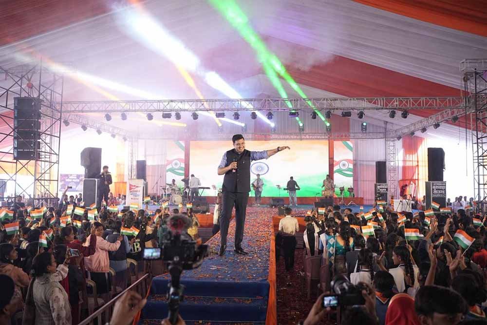 Kavidwaj_02.jpg