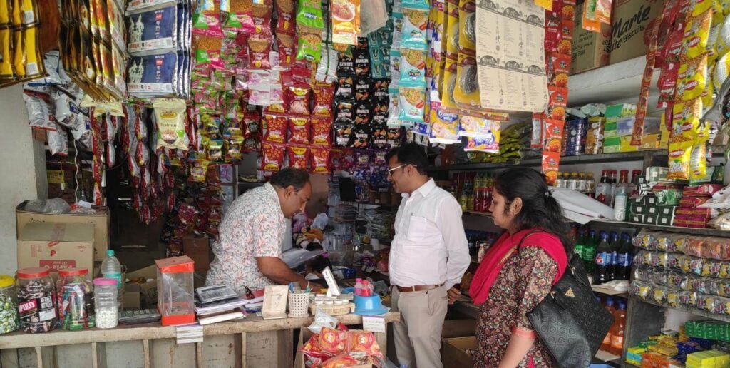 खाद्य एवं औषधि प्रशासन विभाग की टीम द्वारा आगामी होली पर्व के दृष्टिगत खाद्य प्रतिष्ठानों का किया जा रहा औचक निरीक्षण