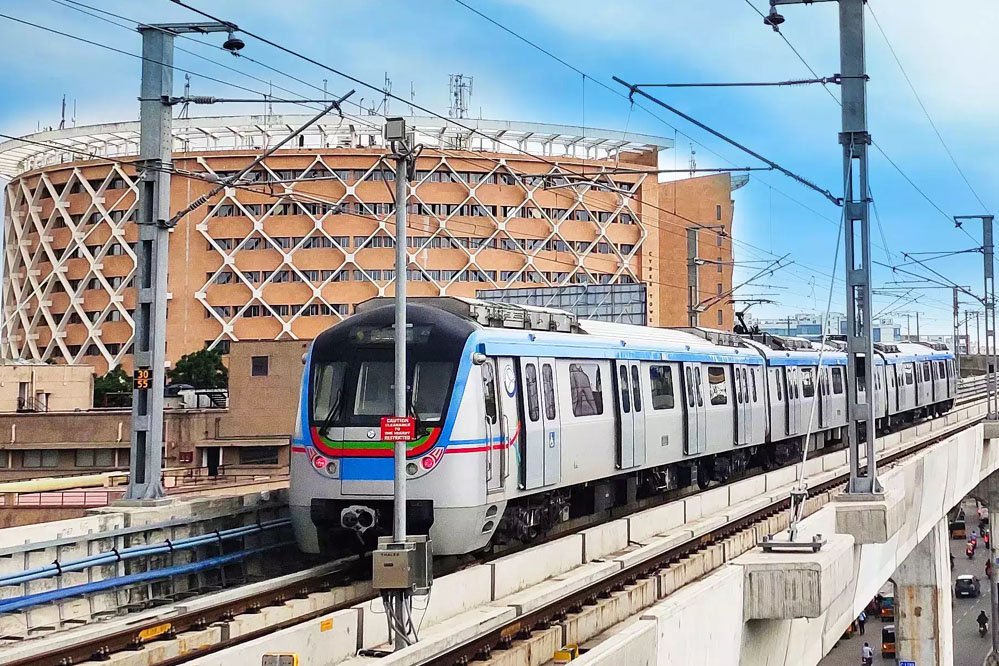 Metro_train_indore_2A_62_3.jpg