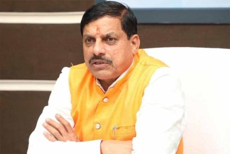 Mohan_05.jpg