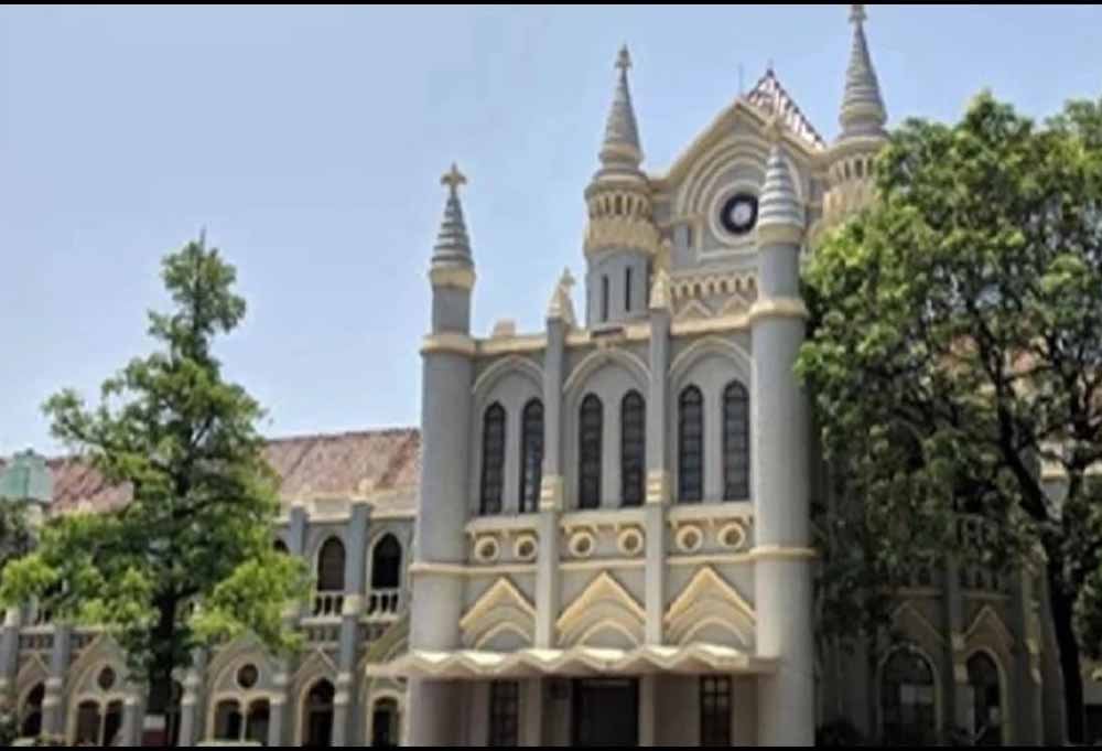 hIGH_COURT_02.jpg
