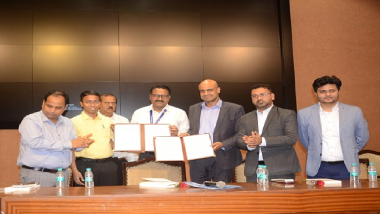 CG : रायपुर प्रदेश का पहला जिला, जहां शिक्षकों को एआई टूल्स की मिल रही ट्रेनिंग …