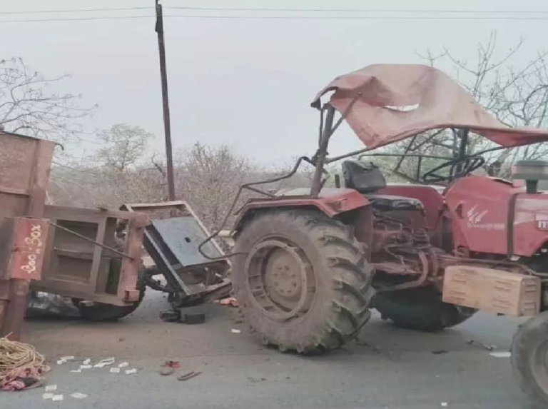 CG : ट्रैक्टर पलटने से 2 की मौत, बालोद में बड़ा हादसा ...