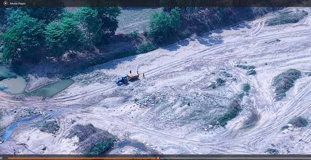 Khanan_01.jpg