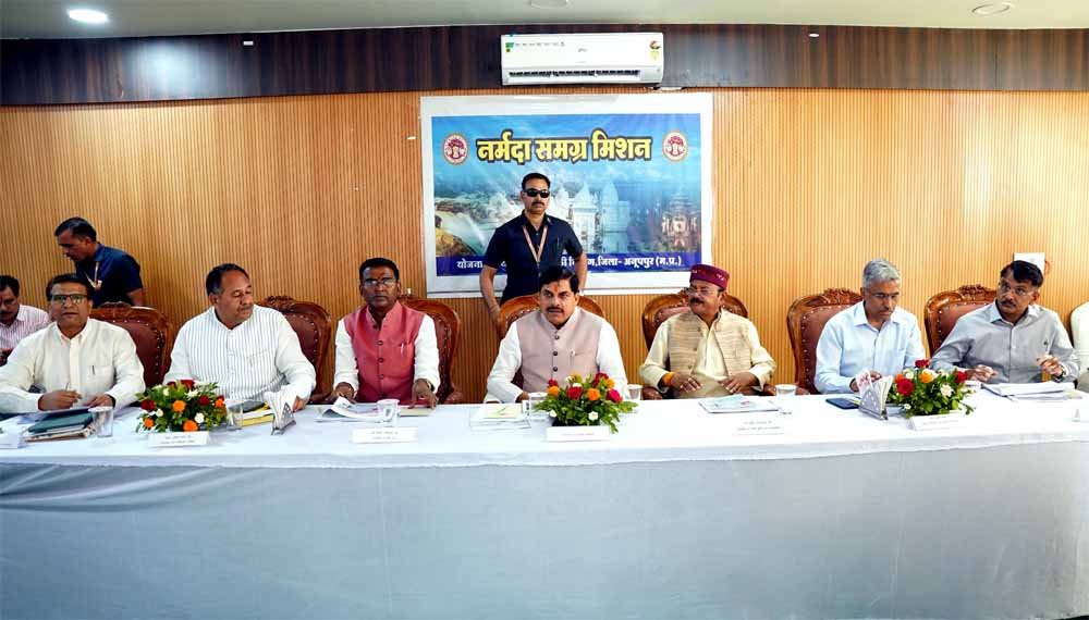 mohan-2.jpg